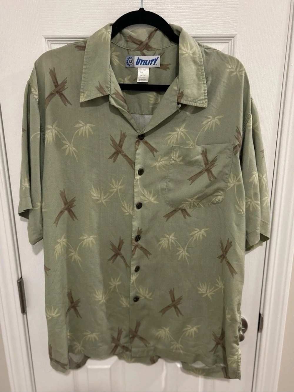 Vintage Utility Green Short Sleeve Button Up Hawaiian Theme Shirt Mens Large Y2K